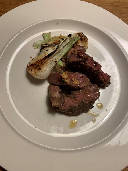 Grillade entrecote med brynt smör.jpg