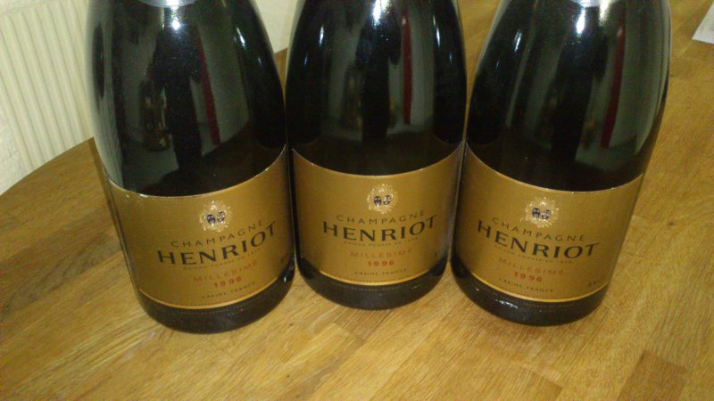 Henriot Magnum 96.jpg