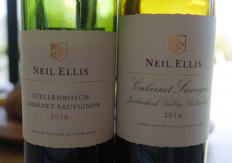 neil ellis wine 7..jpg